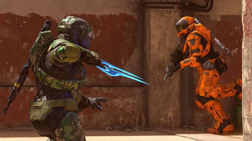Halo Infinite multiplayer screenshot sword