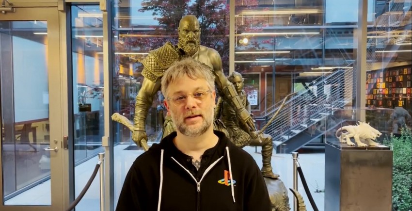 Cory Barlog statua God of War